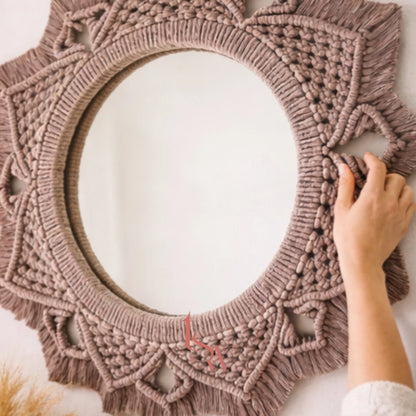 Miroir macramé fait main effet soleil